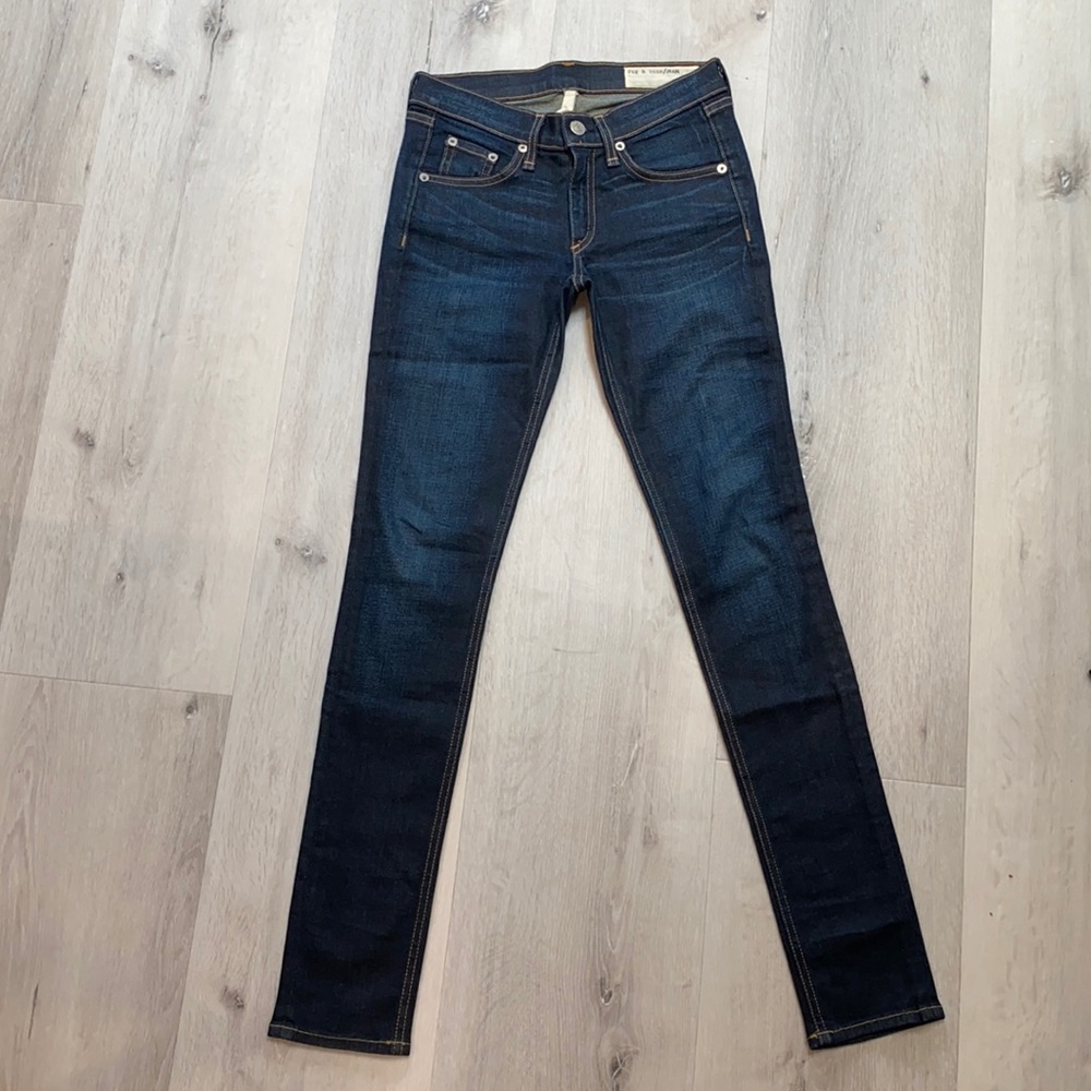 Rag and bone skinny jeans, size 24, mid rise